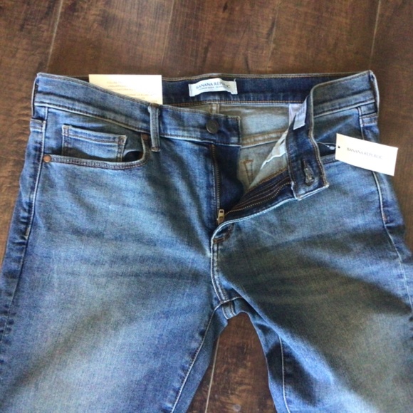 NWT Ladies Skinny Crop mid Blue jeans sz petite 30 with 25” inseam - Picture 11 of 12